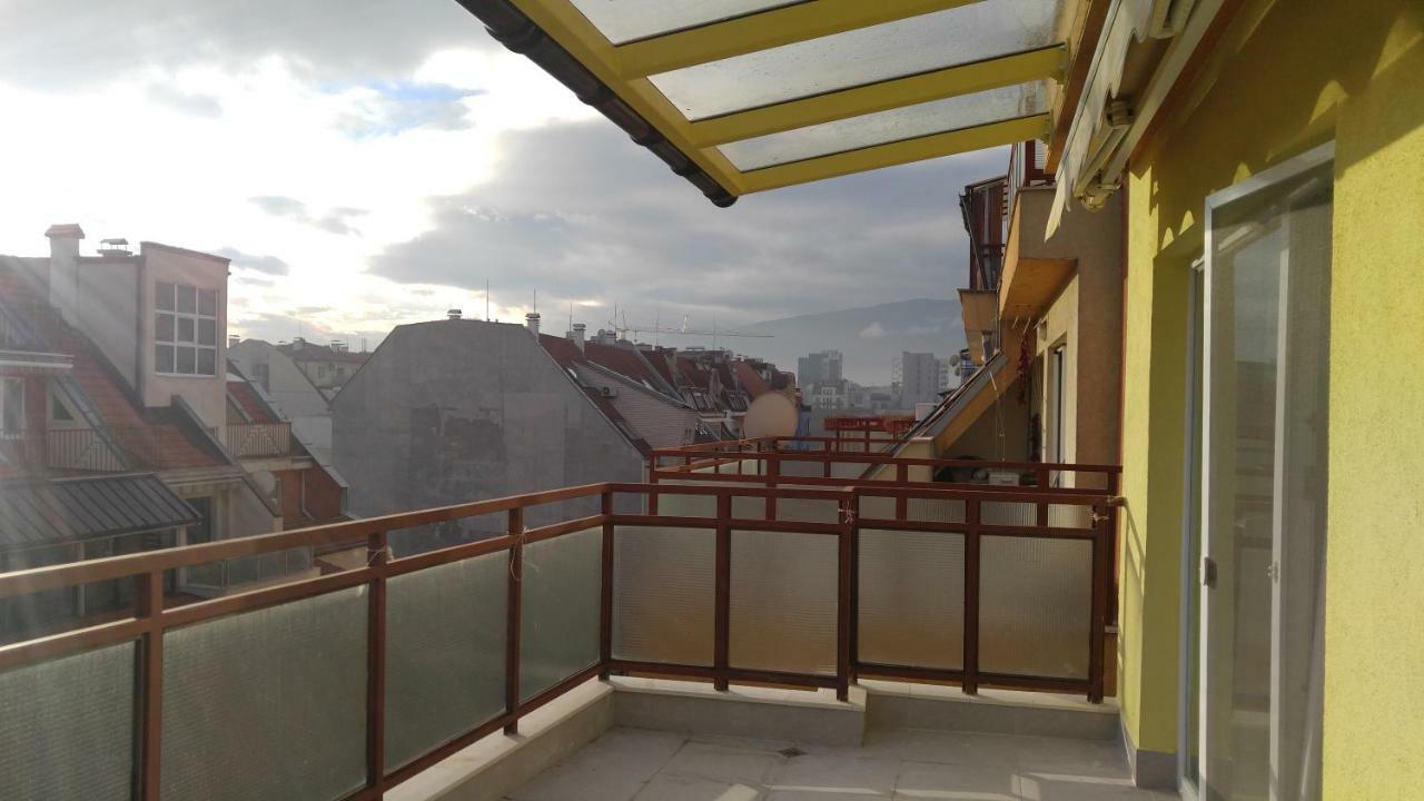 Modern Apartment Sofia Center Eksteriør billede