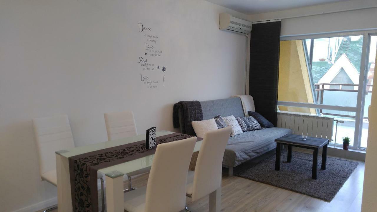 Modern Apartment Sofia Center Eksteriør billede