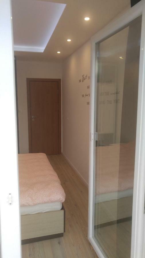 Modern Apartment Sofia Center Eksteriør billede